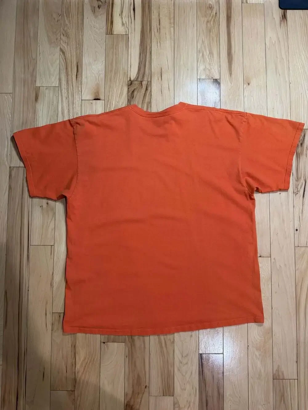 Vintage 90s Orange Nike White Tag Embroidered Swoosh Tee - Picture 4 of 8